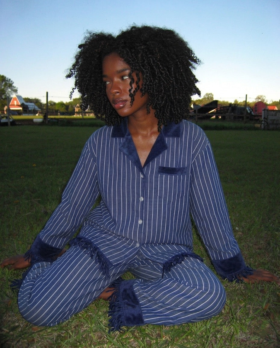 LOUNGEWEAR
